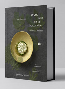 Grand Livre de la Naturalite